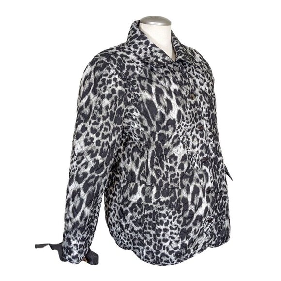Chicos New Womens Jacket Black Gray Cheetah Quilted Snap Button Coat Size 2P MP - Picture 4 of 11